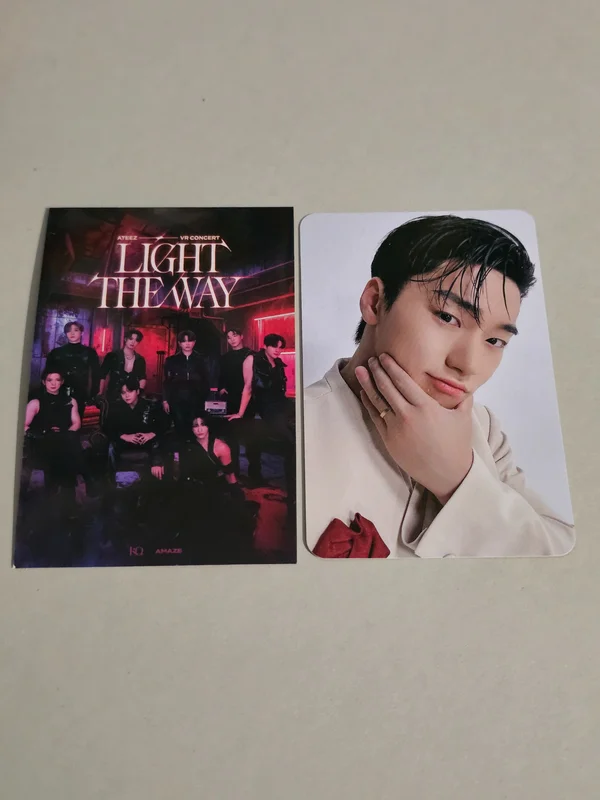 ATEEZ HONGJOONG '2025 SEASON'S GREETINGS YES24' Photocard | Sold