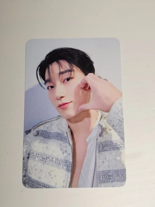 GOLDEN HOUR : Part.2 MAKESTAR LUCKY DRAW in Europe