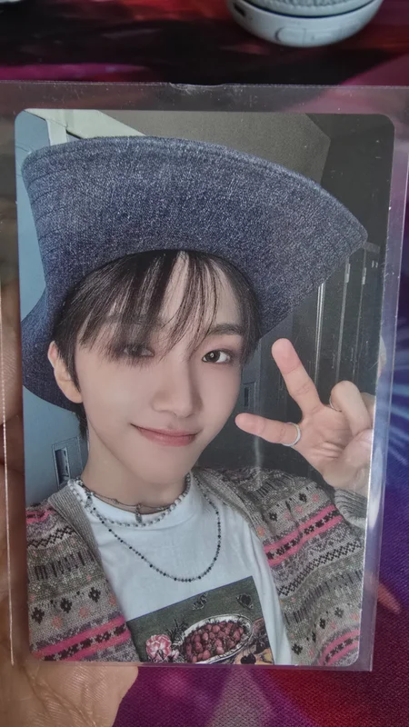 1st EP [WHY..] WEVERSE