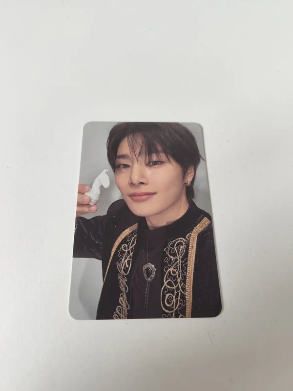 Stray Kids JAPAN SEASONS GREETINGS 2026 [FORCE]