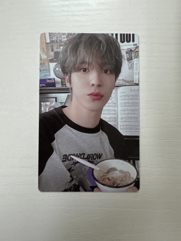 2025 SEASON'S GREETINGS