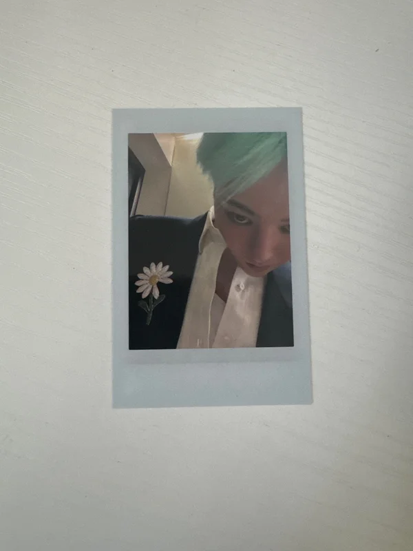G-DRAGON 2025 WORLD TOUR [bermensch] REWARD