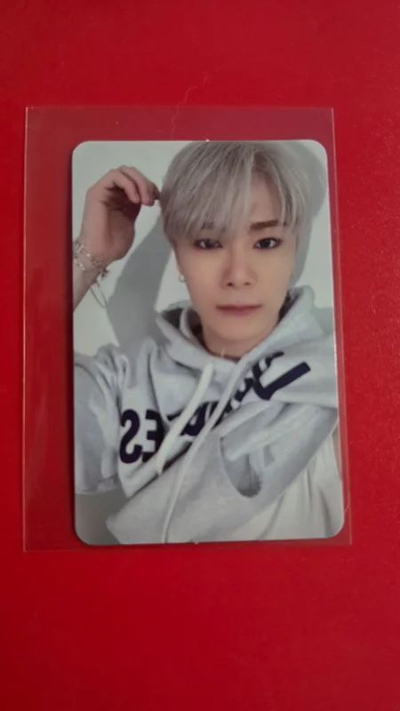 SWITCH ON ASTRO MOONBIN