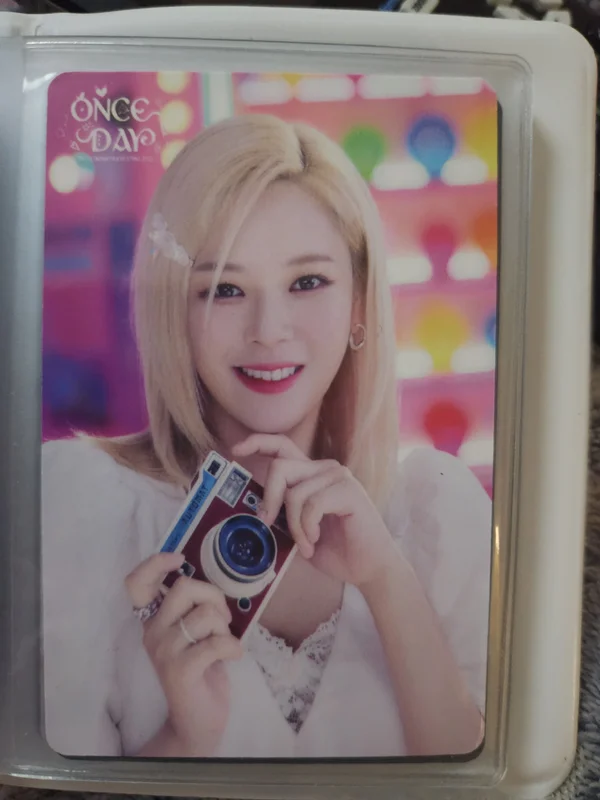 ONCE DAY TRADING CARD