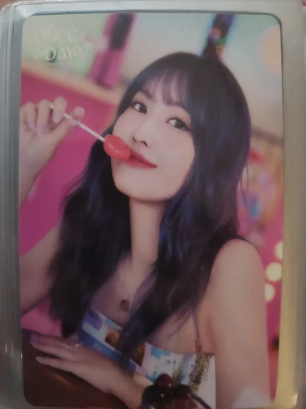 ONCE DAY TRADING CARD