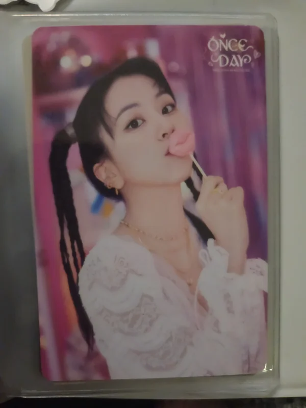 ONCE DAY TRADING CARD