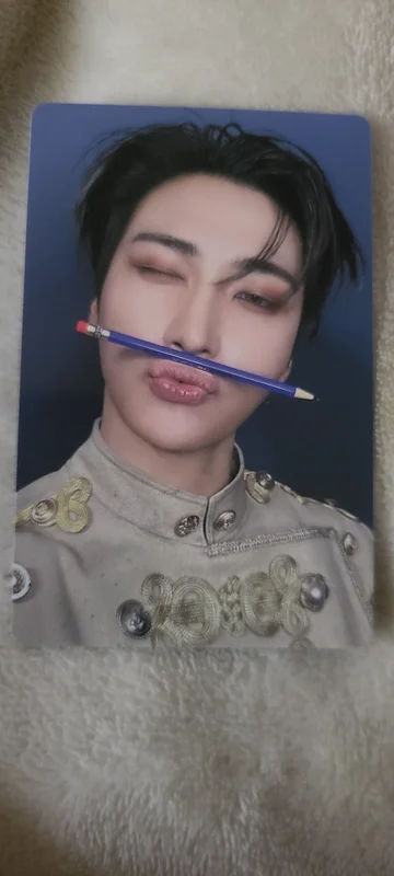 GOLDEN HOUR : Part.4 Barnes & Noble Exclusive