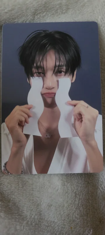 GOLDEN HOUR : Part.4 U.S.Exclusive