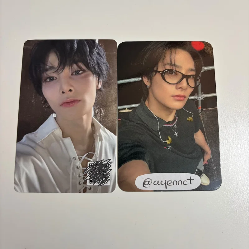 (HOP) POP-UP STORE STICKER BOOK EVENT