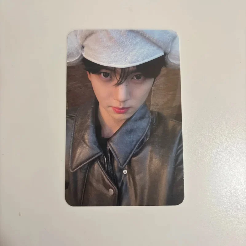 MELTING POINT PHOTOBOOK ver. BEATROAD LUCKY DRAW