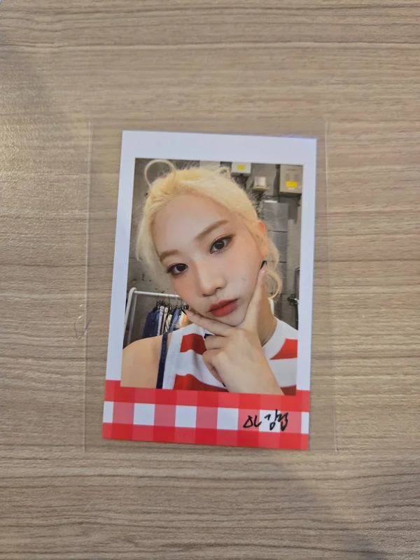 LOONA ISLAND : Summer Dreams of Girls