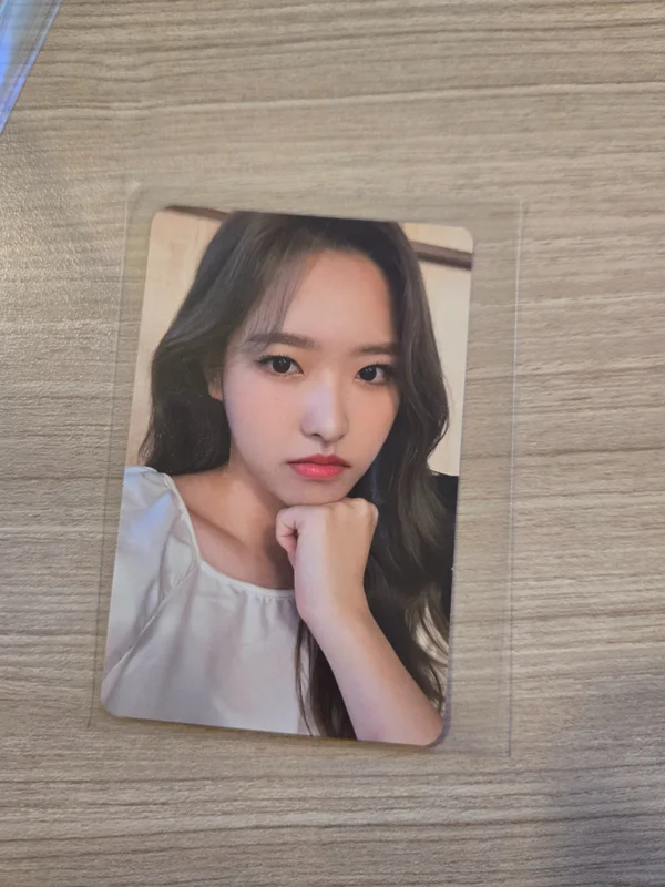 LOONA ISLAND : Summer Dreams of Girls PRE-ORDER BENEFIT