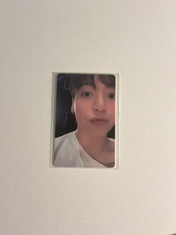 GOLDEN WEVERSE