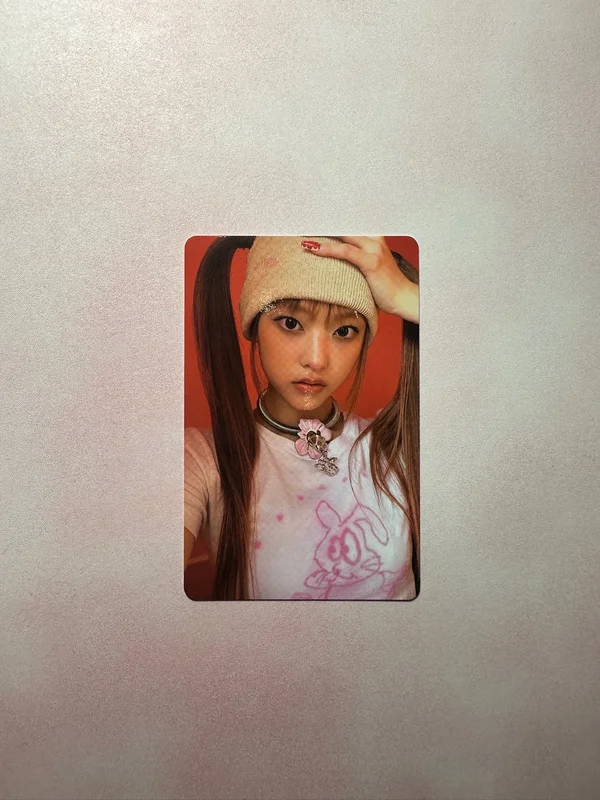HAERIN | OMG Message Card ver.