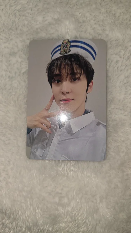 GOLDEN HOUR : Part.1 knpops