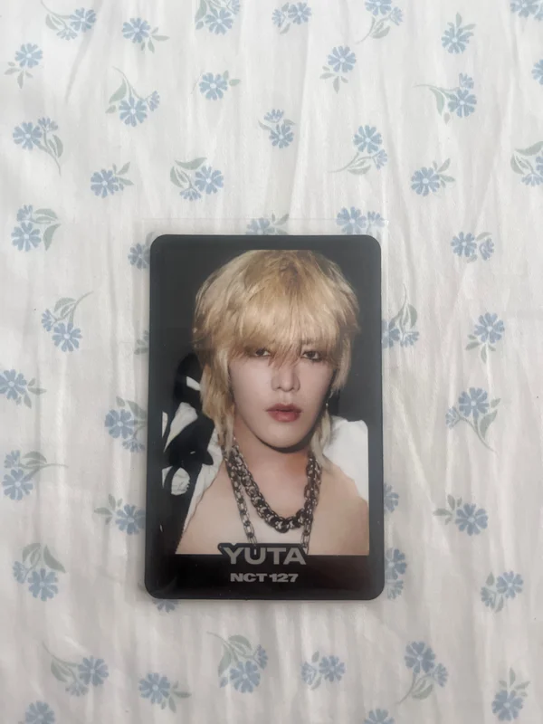 2 Baddies '질주' STREET RANDOM TRADING CARD SET A Ver.