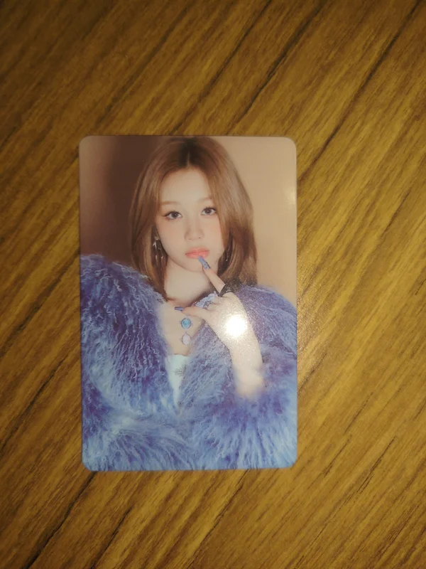 WE GO UP POP-UP STORE BABYMONSTER TRADING PHOTOCARD