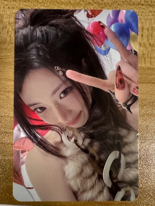 WE GO UP POP-UP STORE BABYMONSTER TRADING PHOTOCARD