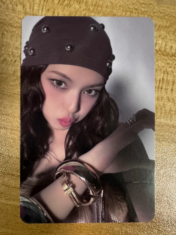 WE GO UP POP-UP STORE BABYMONSTER TRADING PHOTOCARD