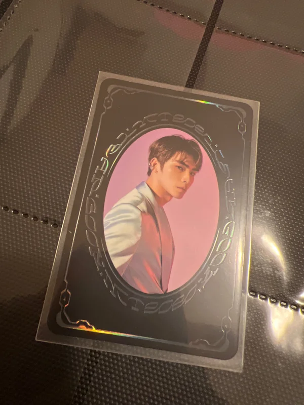 RESONANCE Pt.1 YEARBOOK CARD