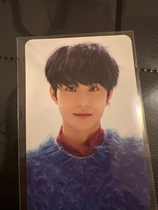 RESONANCE Pt.2 PHOTO + STICKER SET