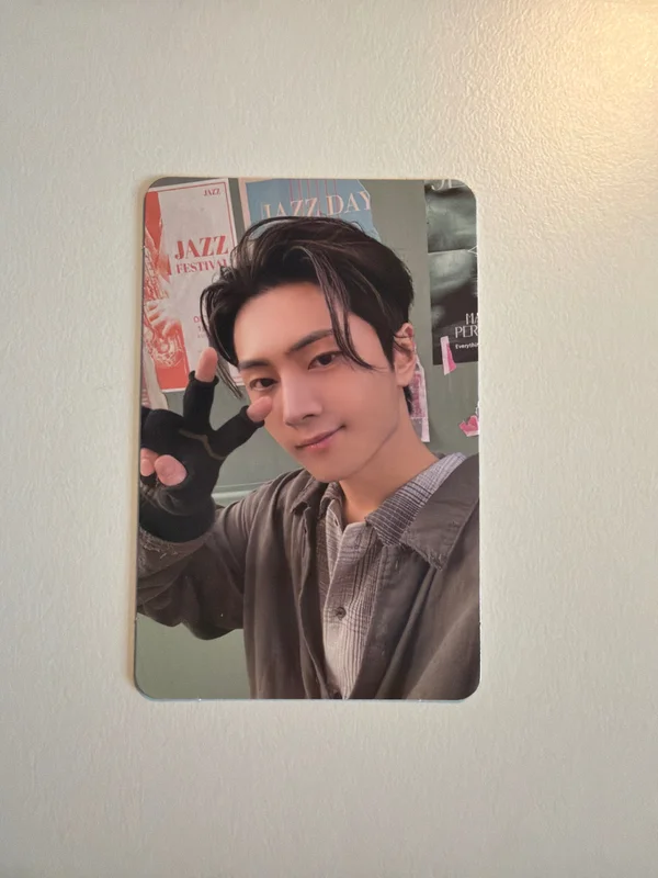 ROMANCE : UNTOLD KPOP MERCH