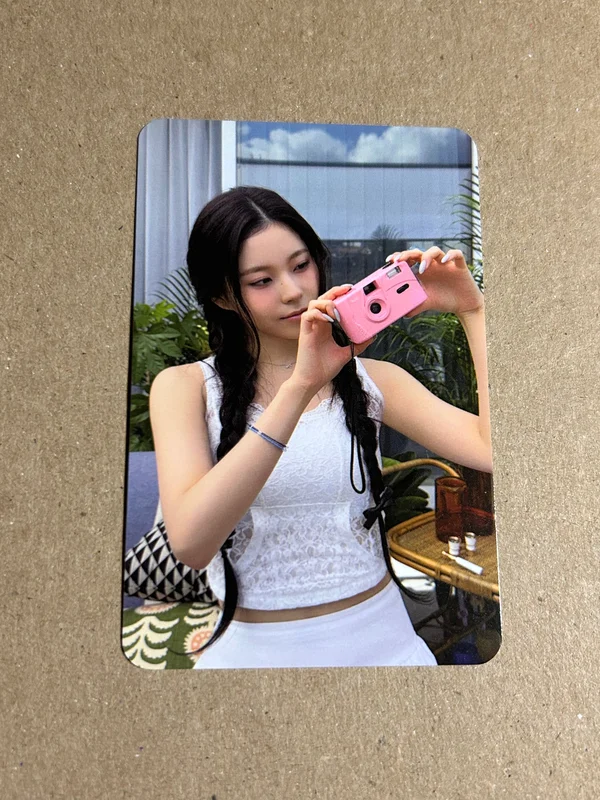 NMIXX 1ST FAN MEETING 'NSWER VACATION' SLIDES