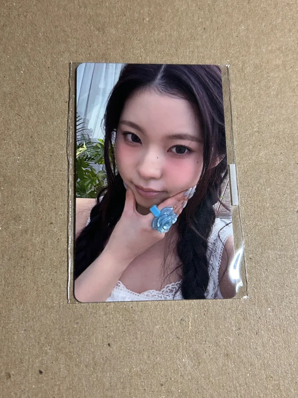 NMIXX 1ST FAN MEETING 'NSWER VACATION' REWARD