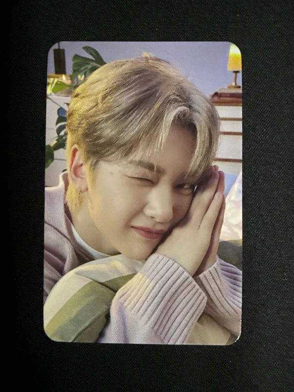 2024 SEASON'S GREETINGS Good Night APPLEMUSIC