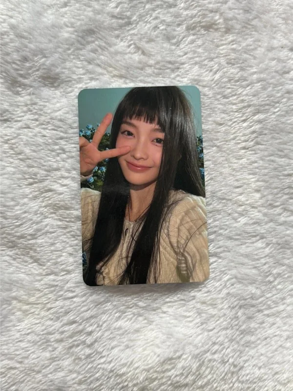 ILLIT / Iroha, Super real me