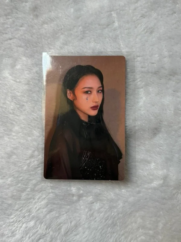 Dreamcatcher / Siyeon, Dystopia: Lose Myself