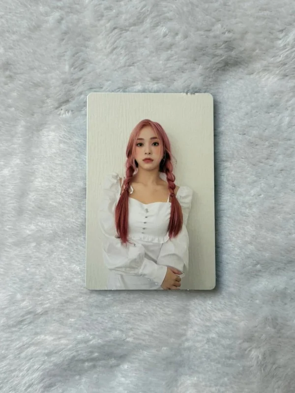 Dreamcatcher / Gahyeon, Dystopia: Lose Myself