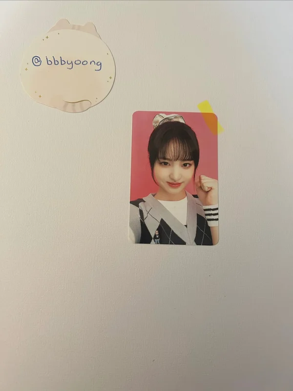2023 SEASON'S GREETINGS : READY, GET SET, IVE!