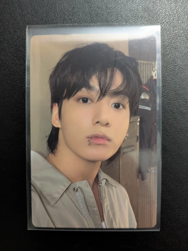 Jungkook GOLDEN photocard