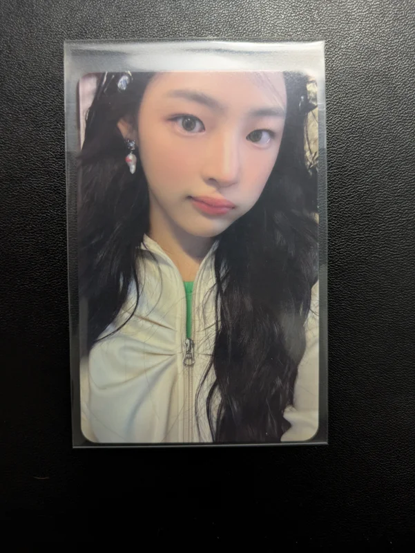 Minji NewJeans photocard