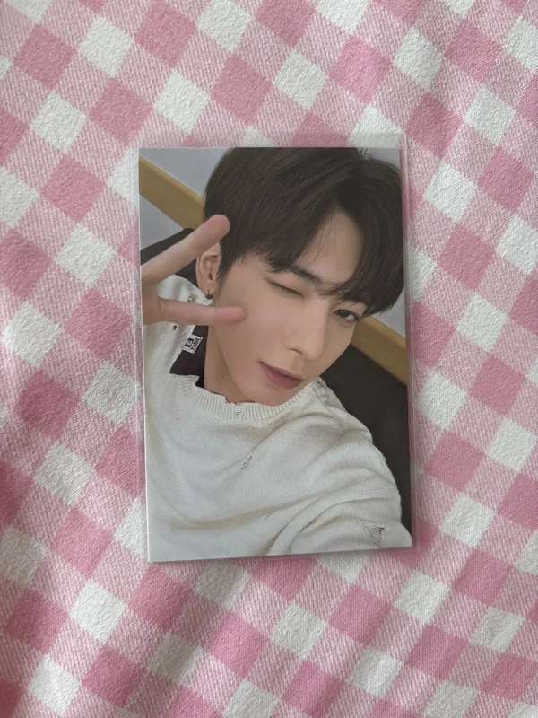 THE STAR CHAPTER: TOGETHER POP-UP STORE REWARD