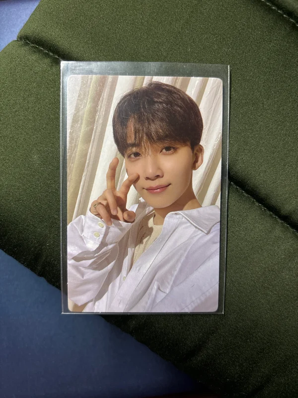 SEVENTEEN WORLD TOUR [BE THE SUN] Trading Card Set