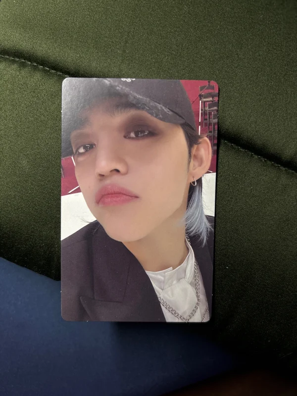 17 IS RIGHT HERE Weverse Albums ver.