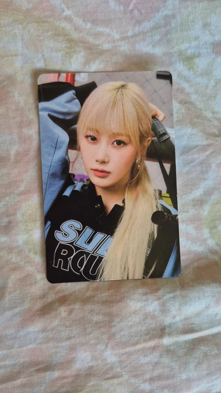 2025 SEASON'S GREETINGS APPLEMUSIC