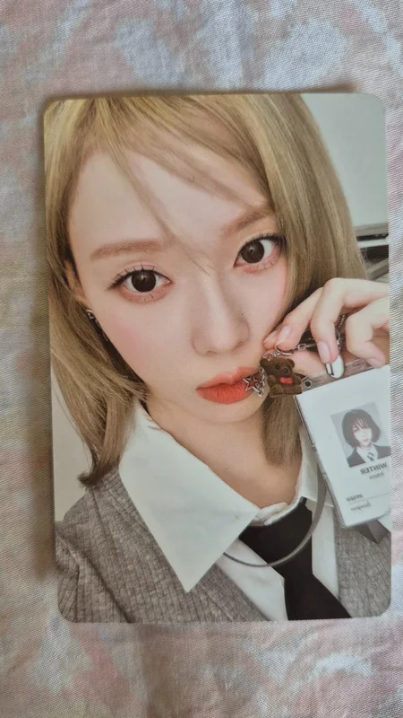 2025 SEASON'S GREETINGS