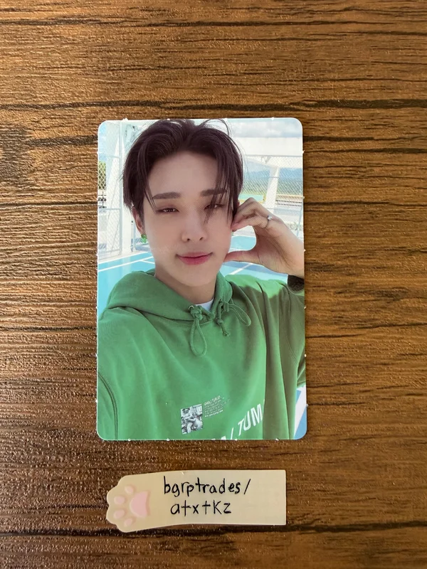 2nd PHOTO BOOK [Summer] ***MISPRINT