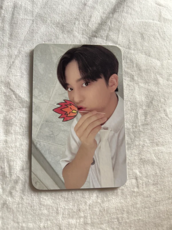 The World EP.2: Outlaw Platform Ver. Jongho