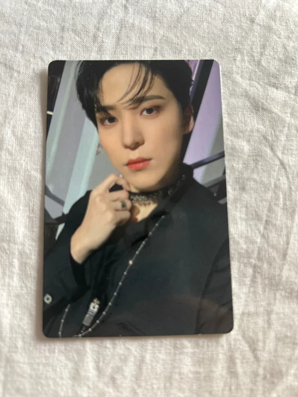 The World EP.1: Movement A Ver. Yunho