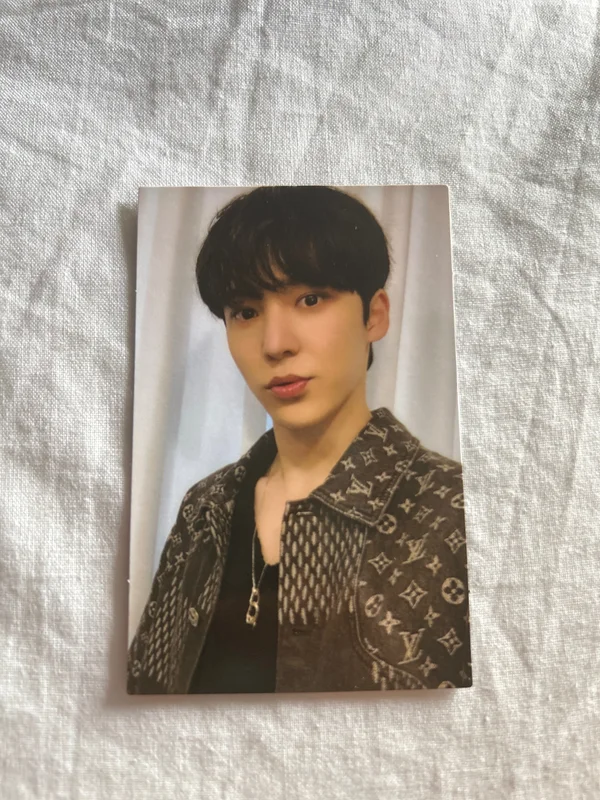 Zero: Fever Part. 2 Diary Ver. Yunho