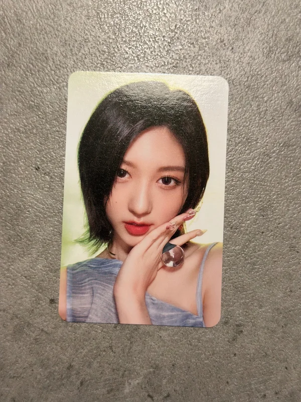 IVE SWITCH SPIN-OFF ver.