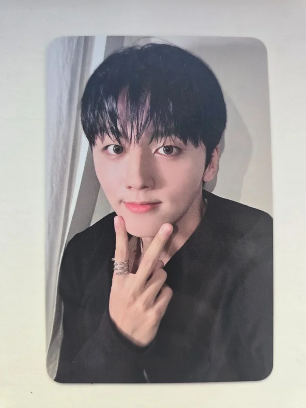 YOUNGBIN SF9 Sequence Fearless Ver.