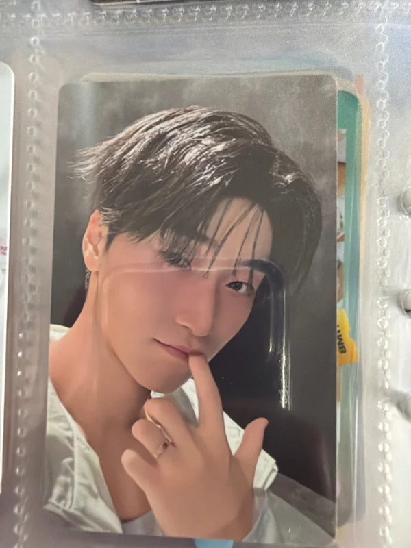 ATEEZ OFFICIAL LIGHT STICK ver.3