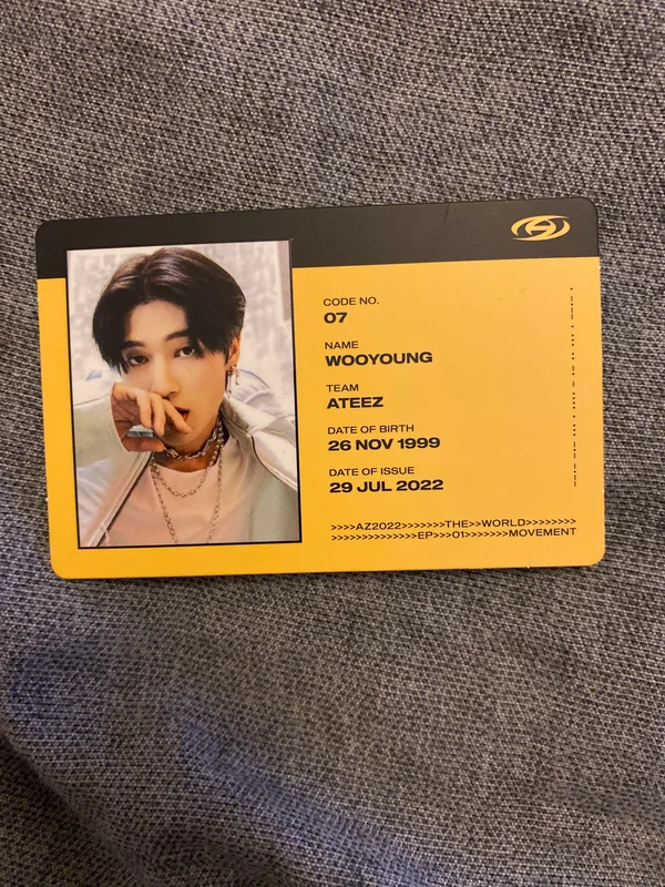 THE WORLD EP.1 : MOVEMENT DIARY VER.