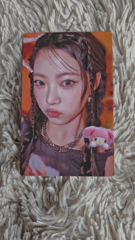 DIFFERENT LIMITED MY MELODY & KUROMI Ver.