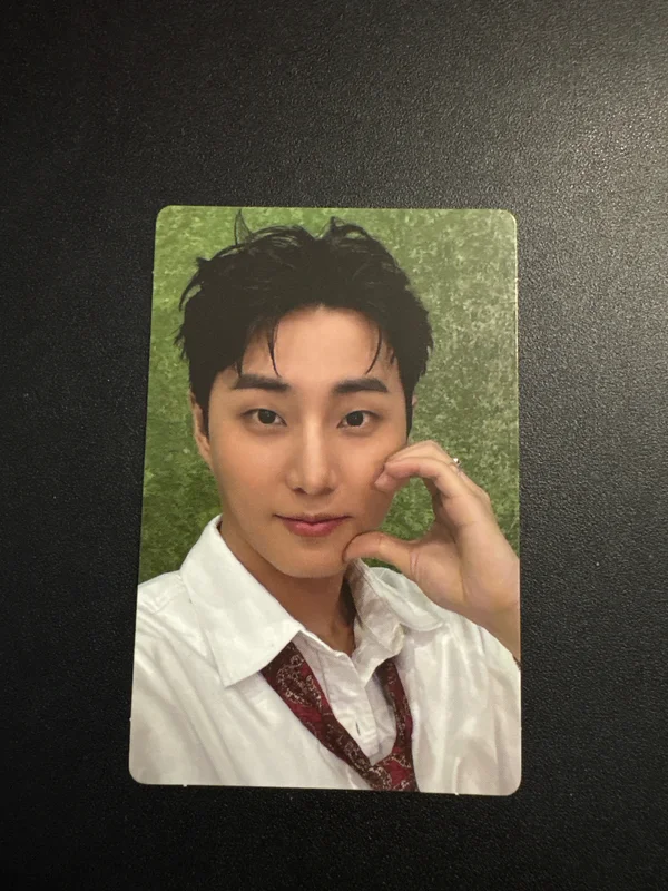 The DECADE In-Ear Earphones ver.